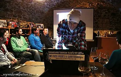 Fotografie z článku 8