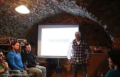 Fotografie z článku 15