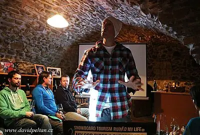 Fotografie z článku 27