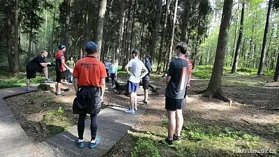 Fotografie z článku 22
