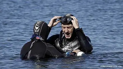 Fotografie z článku 51