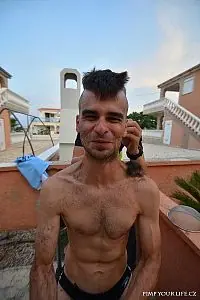 Fotografie z článku 34