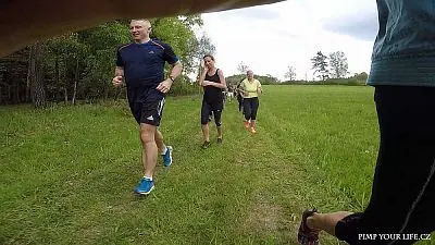 Fotografie z článku 19