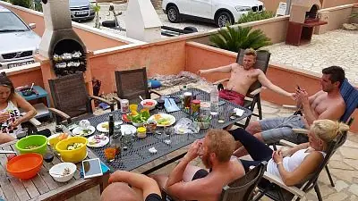 Fotografie z článku 43