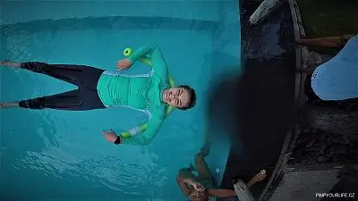 Fotografie z článku 22