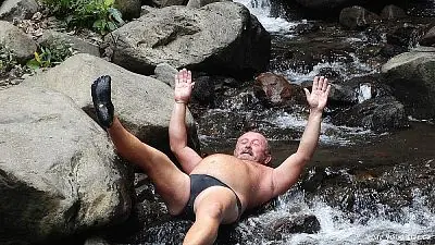 Fotografie z článku 10