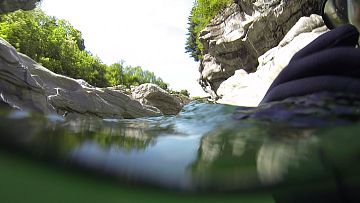 Švýcarsko, oblast Ticino – řeky Maggia a Verzasca