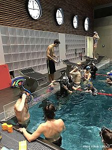 Freediving trénink: využití plavecké techniky s monoploutví pro level 2